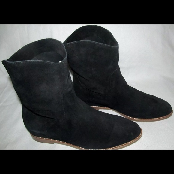 Vince Shoes - New Vince Sinclair Cowboy Western Ankle Boots